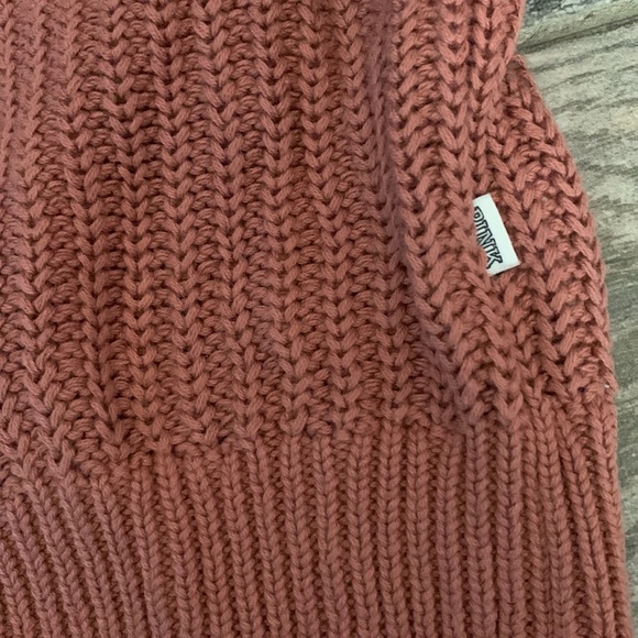 Pink Victoria’s Secret - Picture 5 of 7